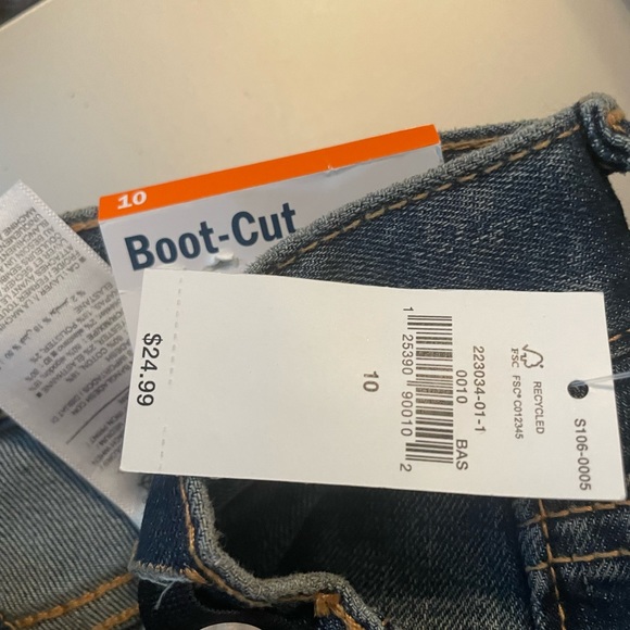 Old Navy Boys Adjustable Waist Bootcut Jeans-10 - Picture 5 of 5